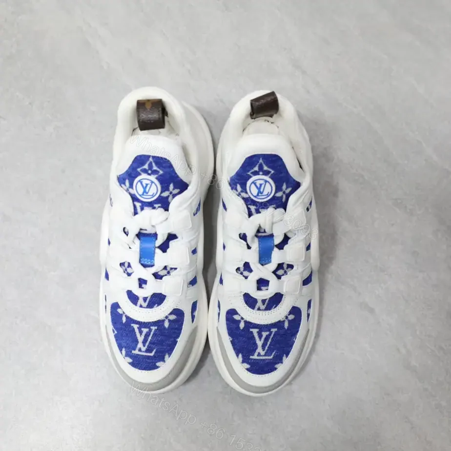 View 2 of LV ARCHLIGHT SNEAKER – LSVM022