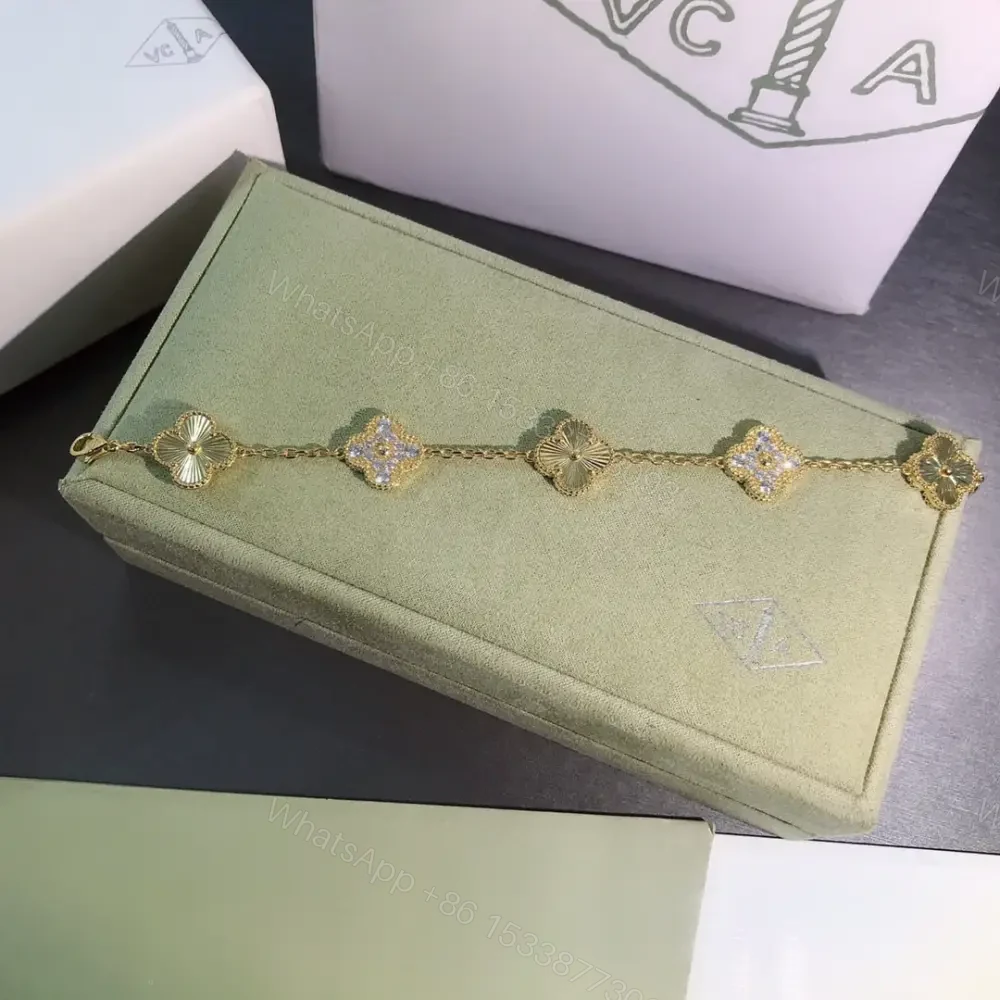 View 2 of 高仿首飾VanCleef&Arpels*RP4KN00五花四葉草金色手鏈