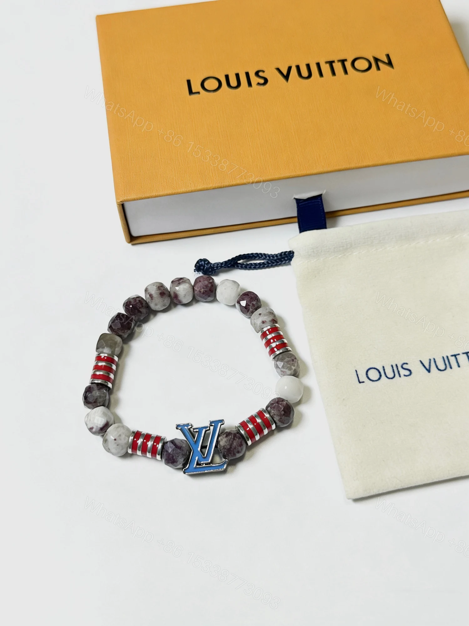LV A貨 紅白拼色寶石手串 潮流個性設計 — view 1