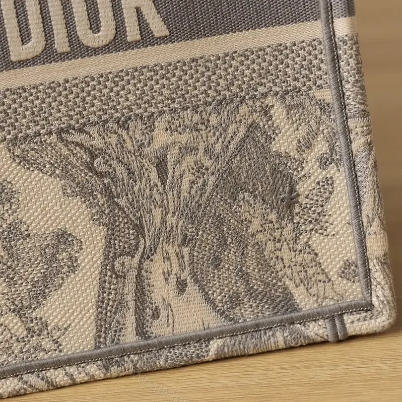 View 10 of 高仿Dior*BookTote系列茹伊刺繡灰色M免檢版
