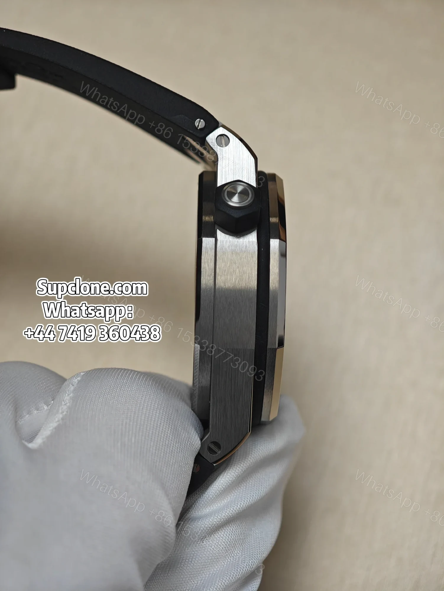 View 4 of Audemars Piguet Super Clone 1:1 Royal Oak Offshore Diver 15710 Black Dial