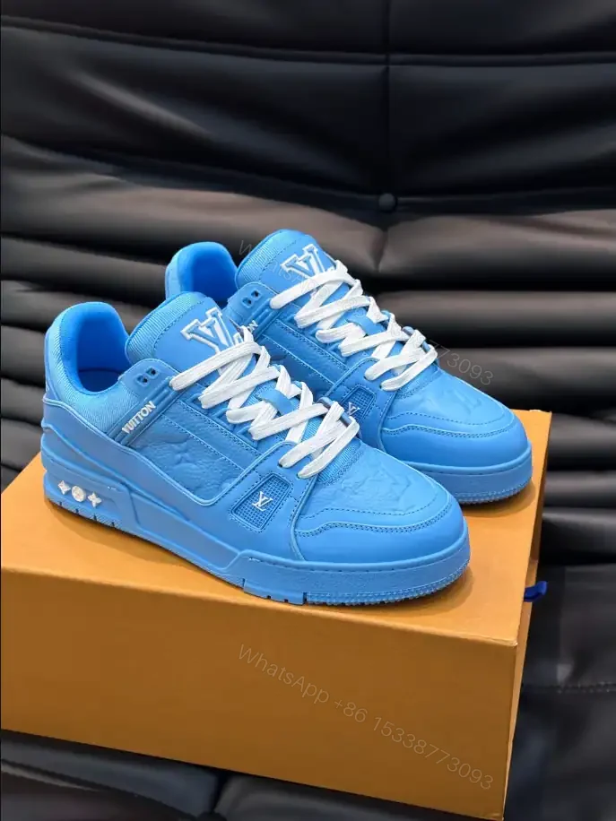 View 2 of LOUIS VUITTON TRAINER SNEAKERS IN BLUE – LSVT339
