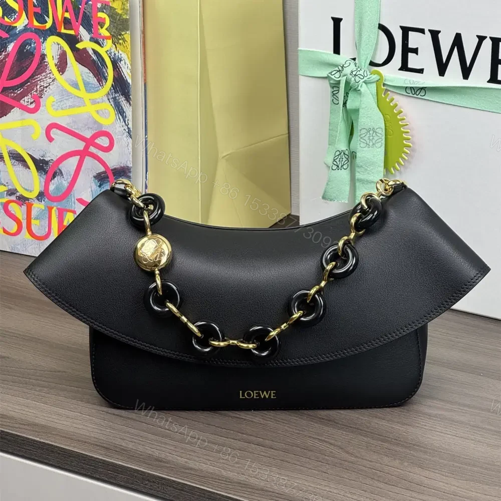 高仿Loewe*Ola系列1100小牛皮腋下包黑色中號免檢版 — view 1