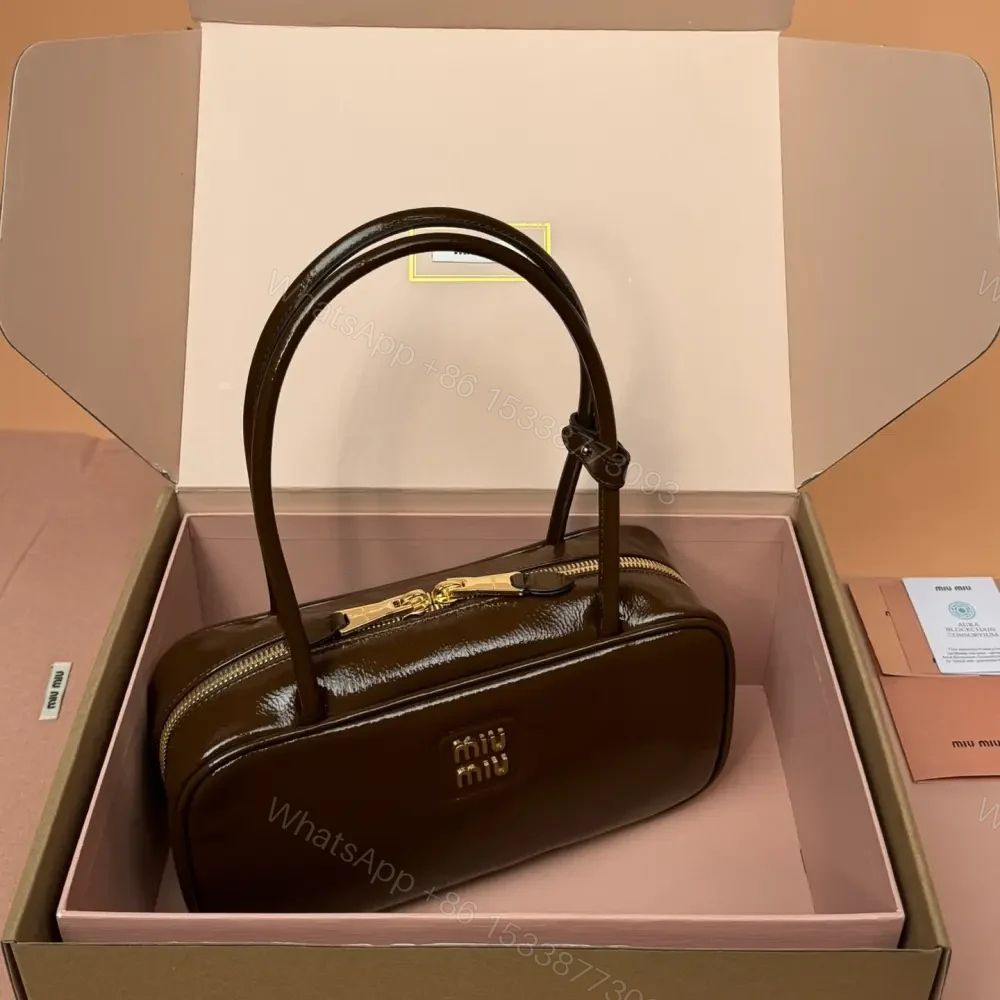 View 6 of 高仿miumiu*Beau系列5BB173漆面羊皮手提包棕色免檢版