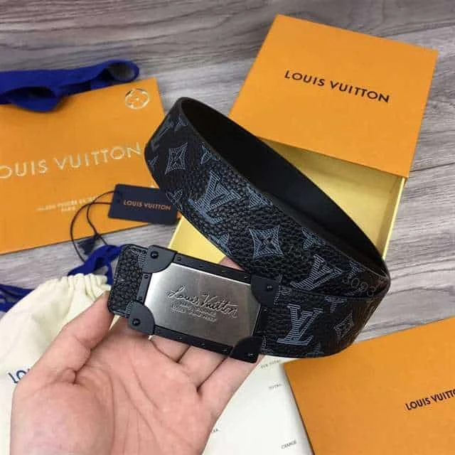 View 6 of LOUIS VUITTON 40MM BELT – B88