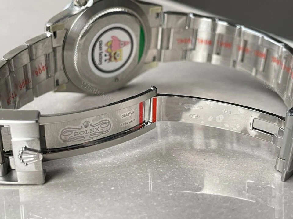 View 12 of CLEAN FACTORY 1:1 Rolex Daytona 116500 PANDA Best Edition CF 904L SS Case and BLACK Dial