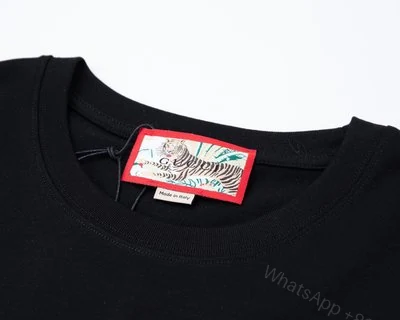 View 2 of GUCCI Tiger T-Shirt – GC0053