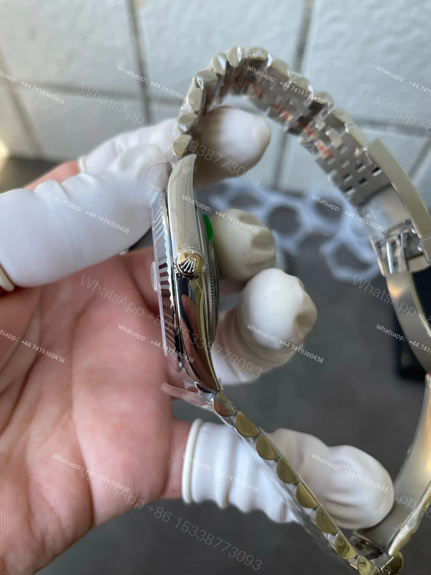 View 7 of Rolex Datejust M126334-0004 1:1 Replica Silver Dial Jubilee 41MM 3235 Movement Super Clone Watch