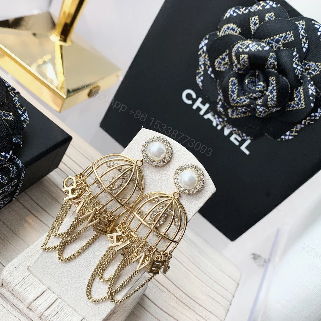 EN – Lux Earring Chanel 014 — view 1