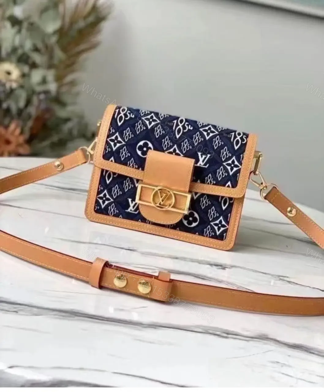 LOUIS VUITTON — view 1