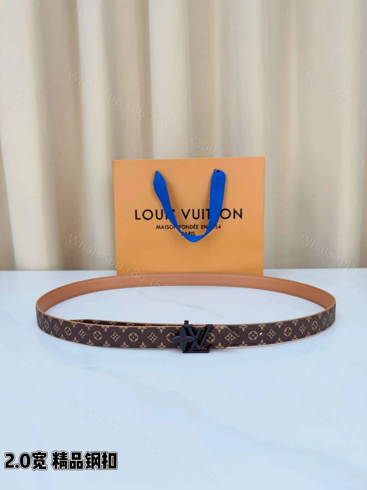 LV 復刻女款 Monogram 細版黑扣腰帶 百搭時尚款 — view 1