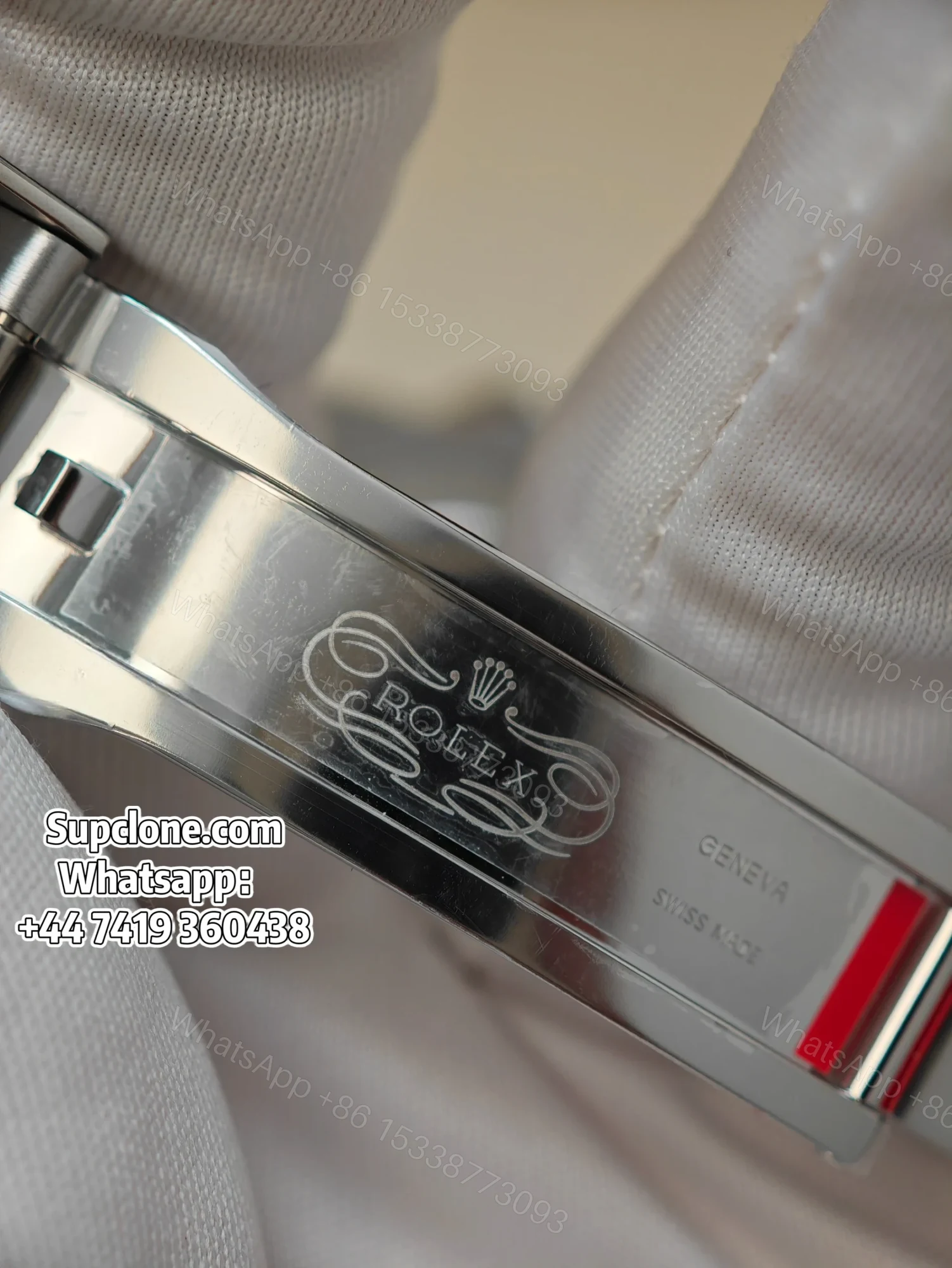 View 14 of Rolex Super Clone Watches 1:1 Pepsi GMT-Master II 126710BLRO DD3285 Oyster V3