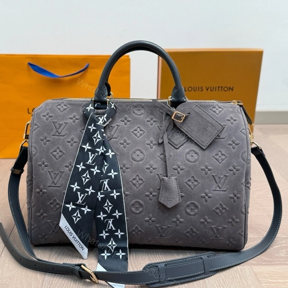 View 2 of Louis Vuitton Speedy P9 Bandoulière 40 Gray 40Cm M15225