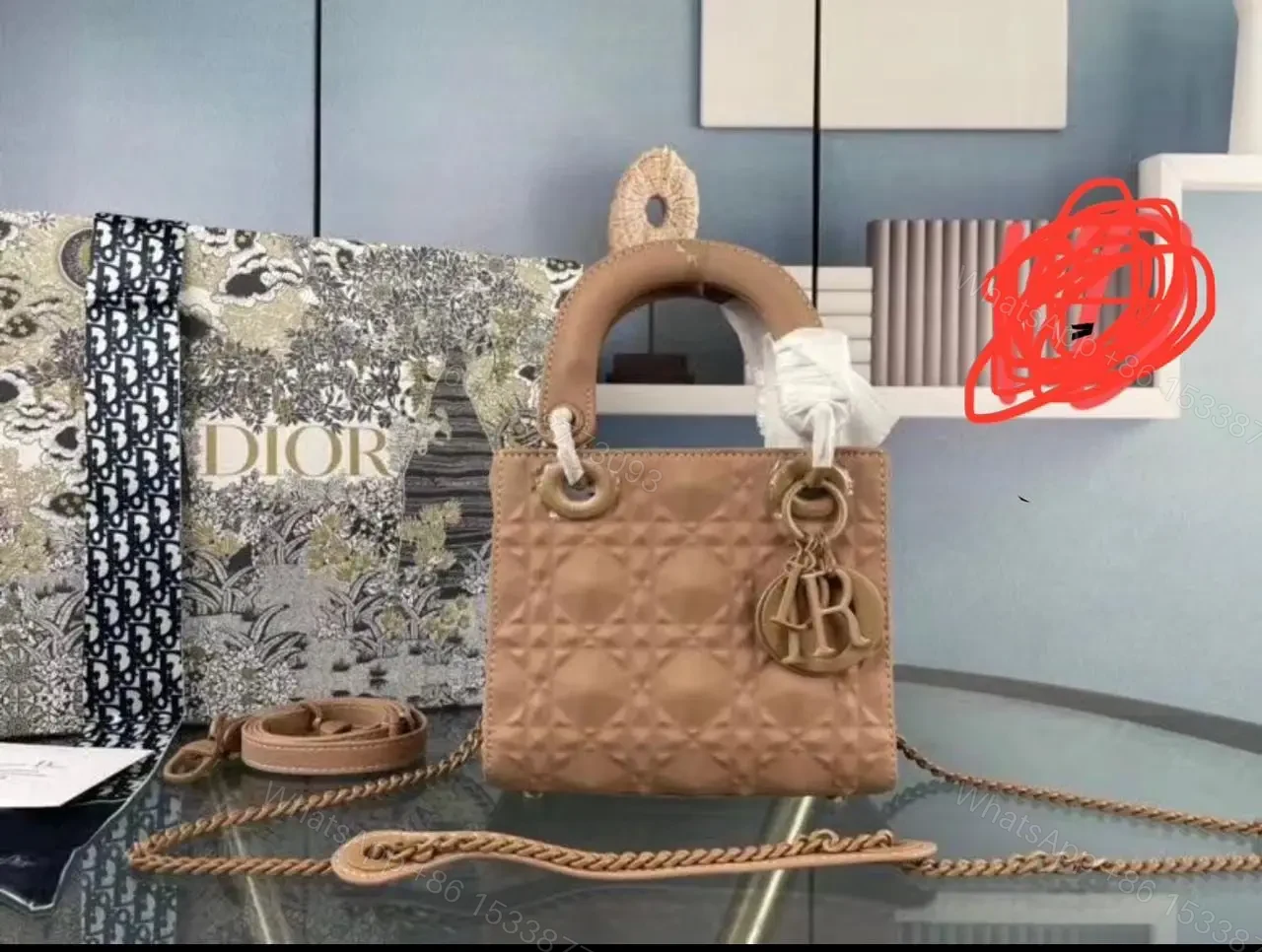 DIOR — view 1