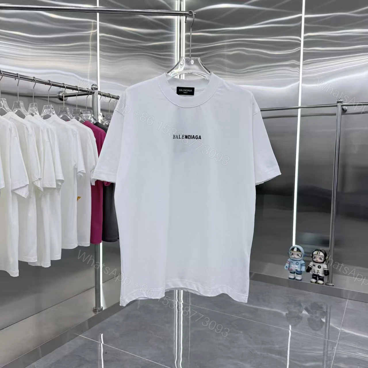 Balenciaga 原單 男款簡約LOGO短袖T恤 經典百搭潮流上衣 — view 1
