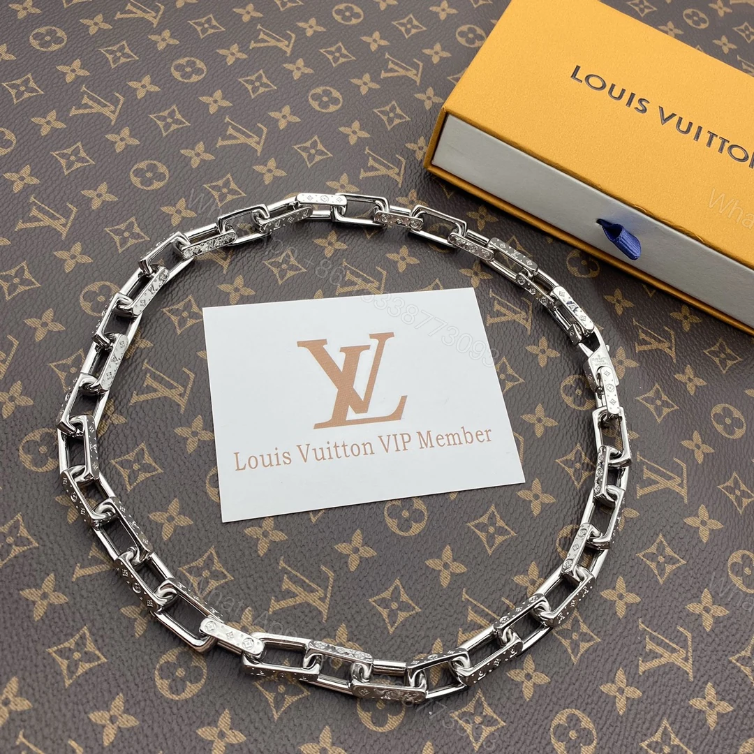 EN – Lux LV Necklaces 079 — view 1