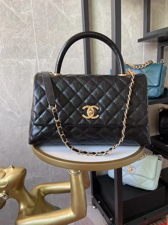 View 4 of Chanel-Inspired Quilted Leather Chain Bag: Luxury Everyday