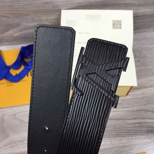 View 8 of LOUIS VUITTON LV INITIALES 40MM EPI LEATHER – B156