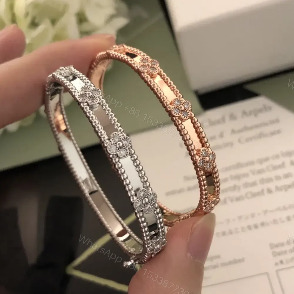 View 2 of 高仿首飾VanCleef&Arpels*RP6X200萬花筒鑽花手鐲