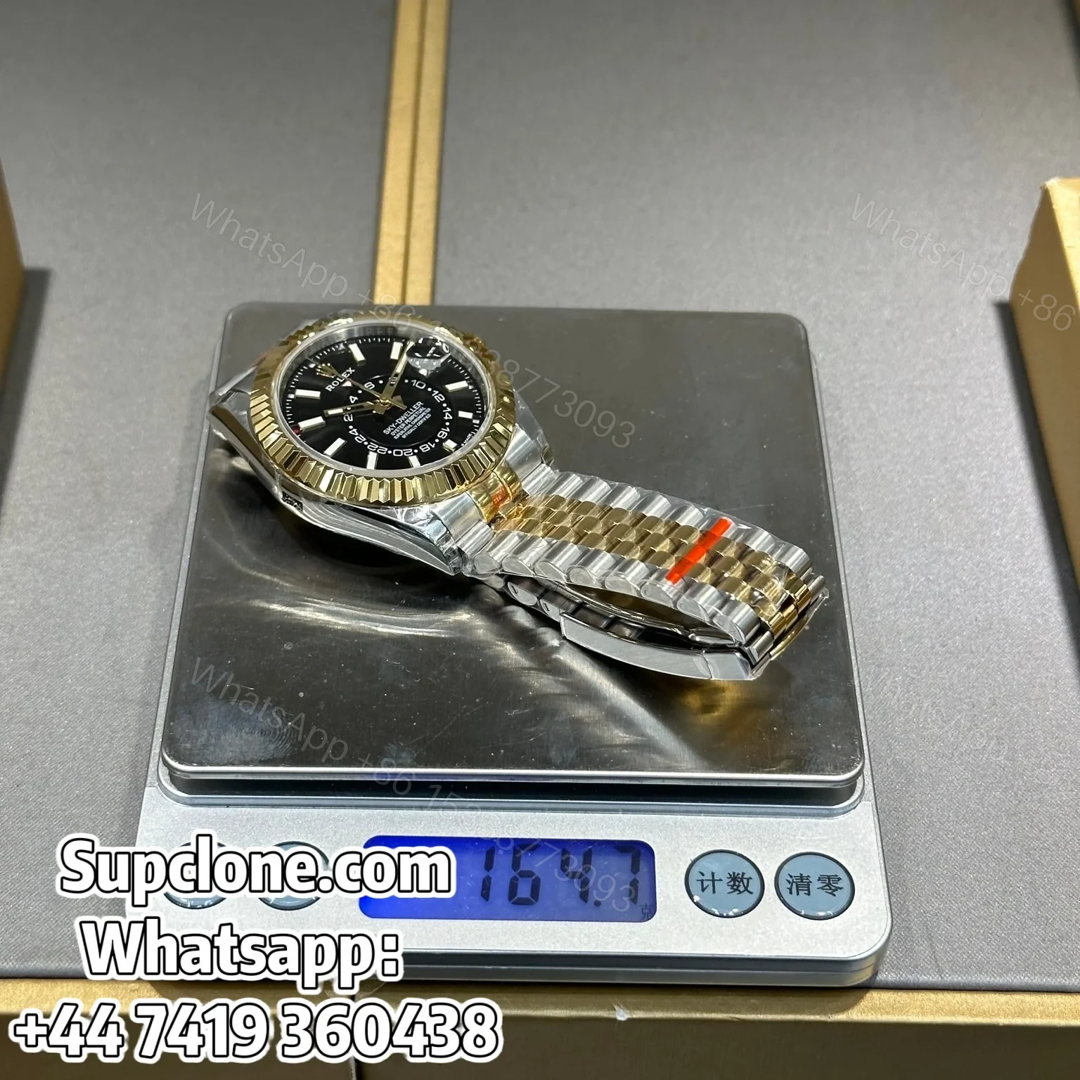 View 6 of Rolex Sky-Dweller Super Clone 1:1 – Black Dial Jubilee Bracelet (9002 Movement)