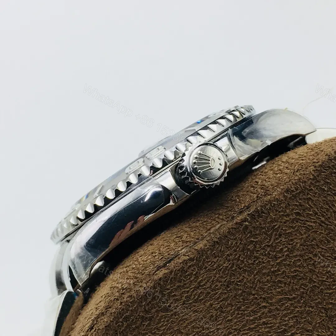View 4 of Rolex Yacht-Master 40mm Rhodium Dial Oyster Bracelet Top Edition 126622-0001