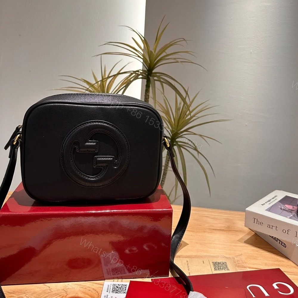View 2 of Gucci Blondie Mini Shoulder Bag Black 20Cm 820429 AAEDB 1000 20