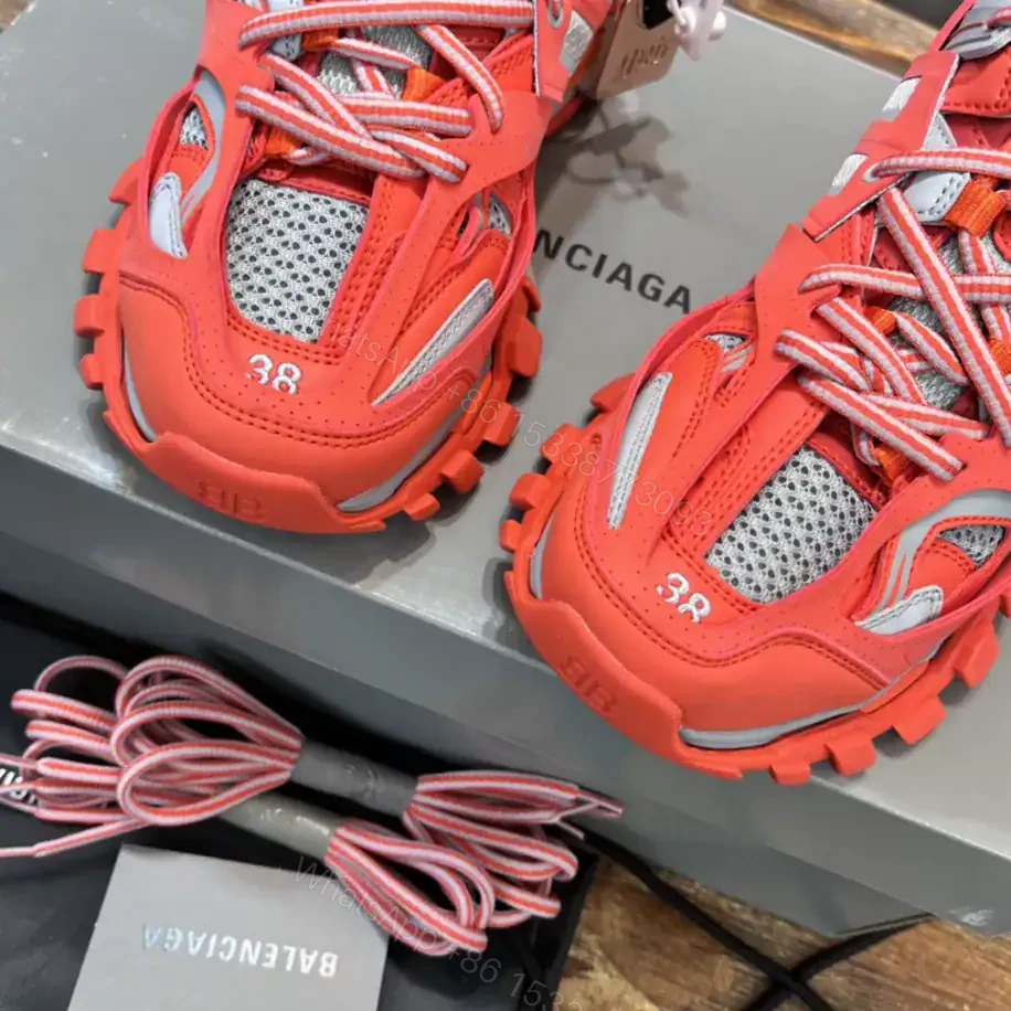 View 9 of BALENCIAGA TRACK SNEAKER – BB249