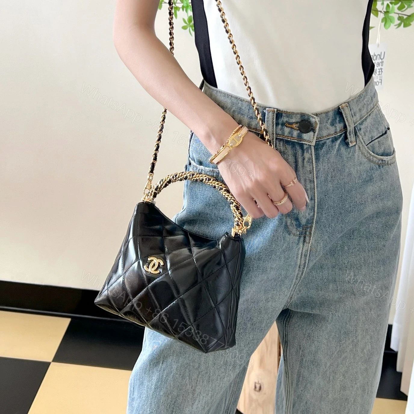 View 20 of 高仿Chanel*24B系列AS4066小羊皮飯盒包免檢版