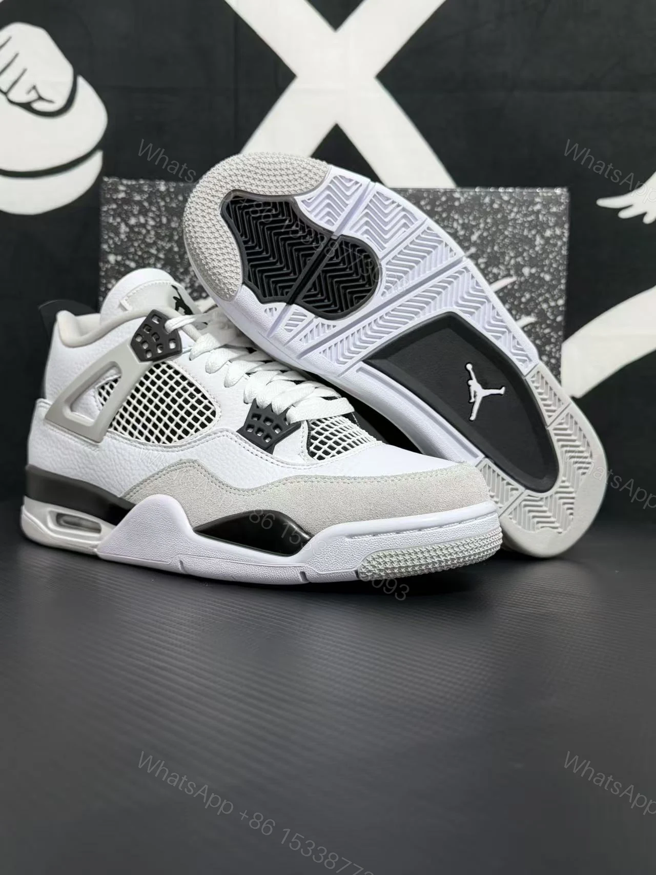 View 3 of Air Jordan 4 Military Black (Cost-Effective Version)