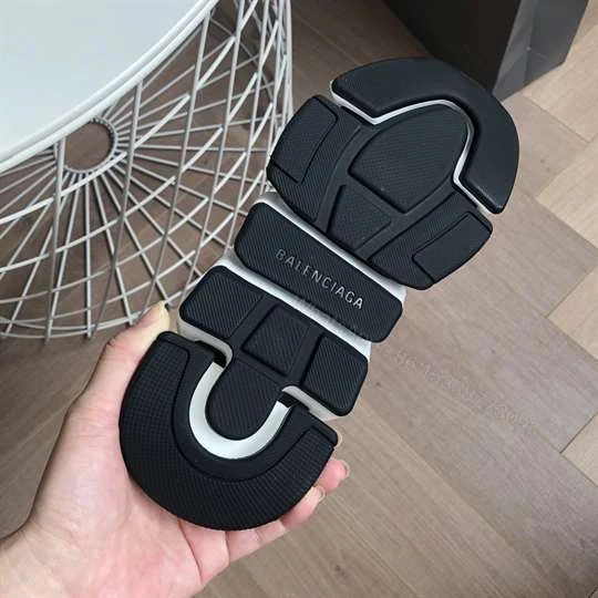 View 3 of BALENCIAGA SPEED 2.0 SNEAKER – BB151