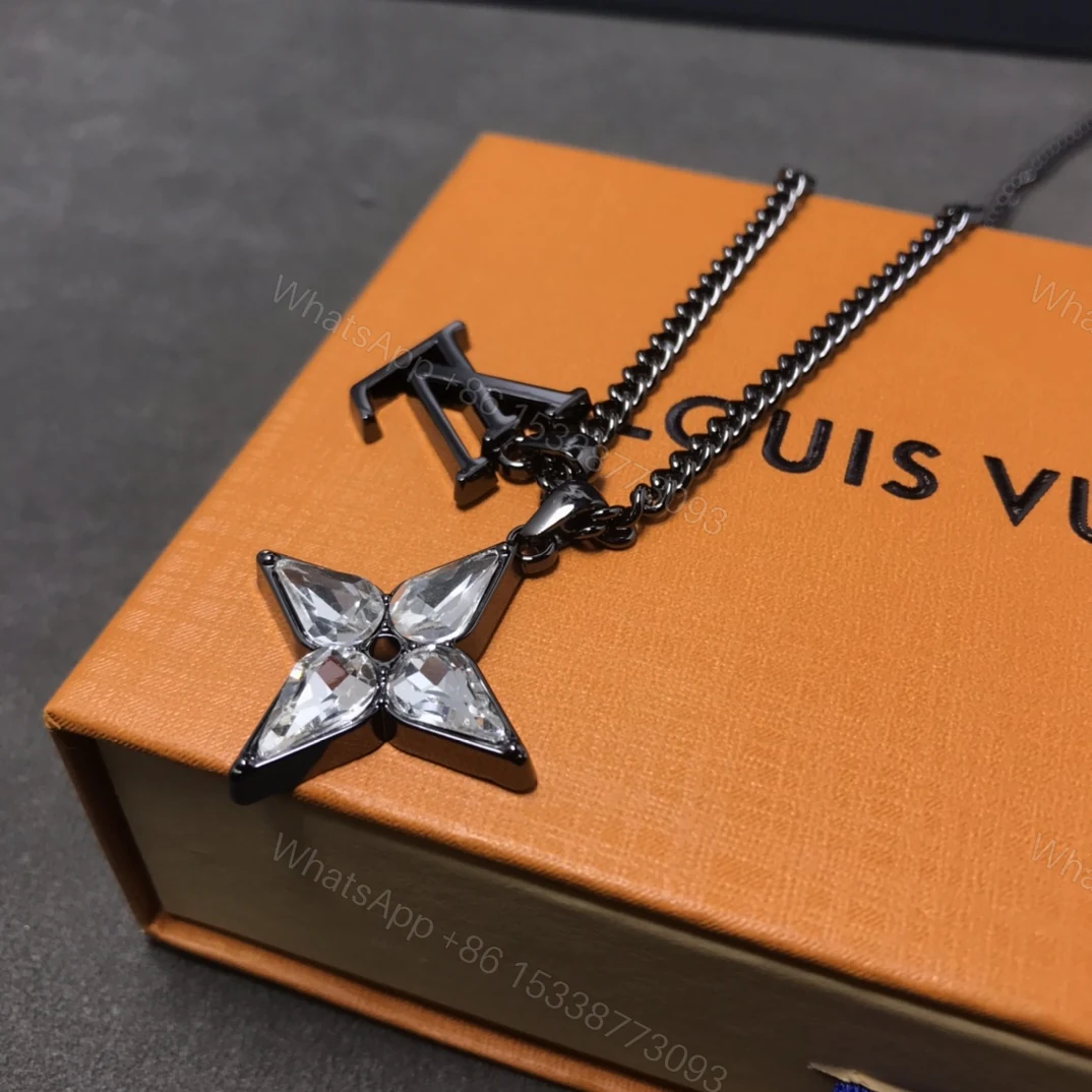 EN – Lux LV Necklaces 050 — view 1