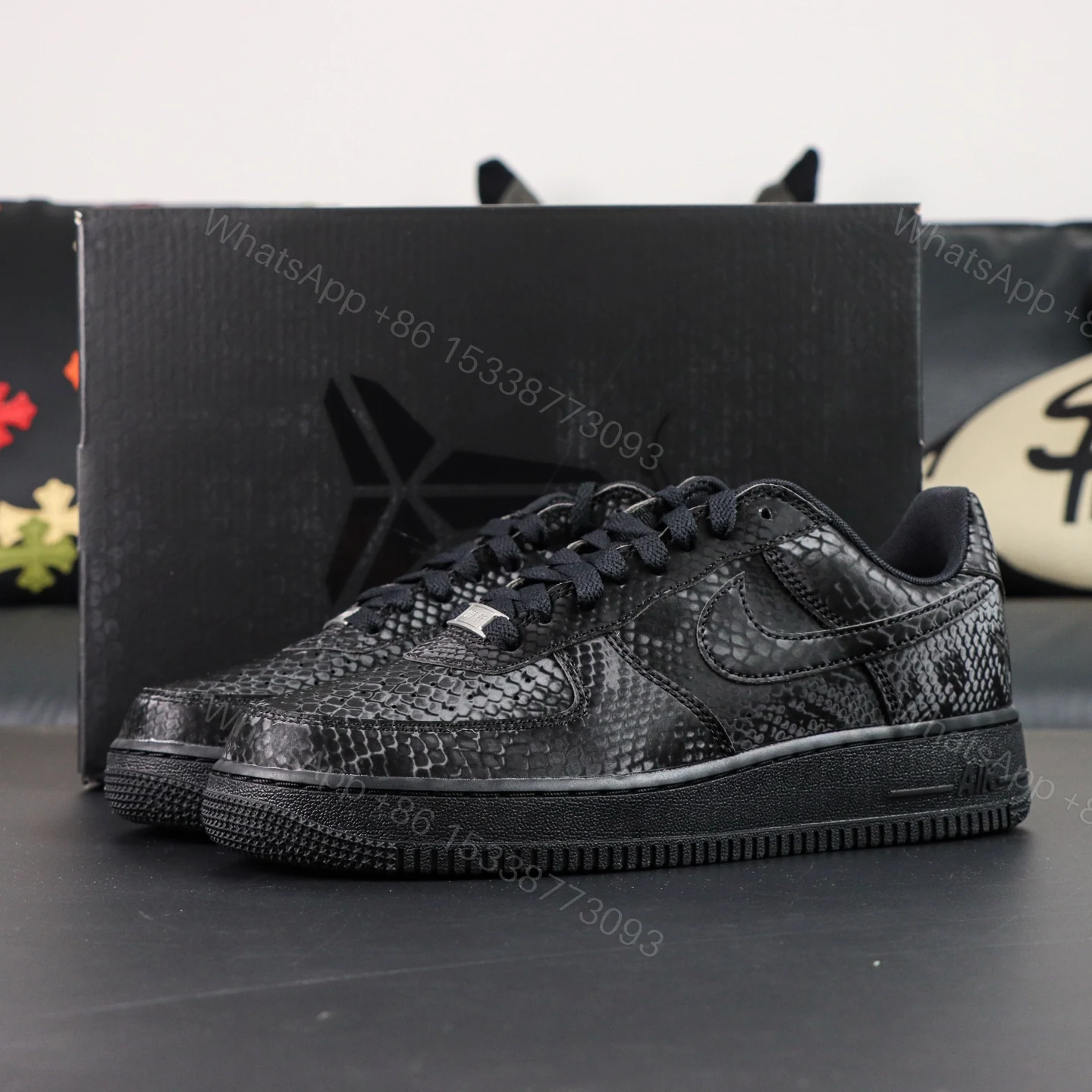 Air Force 1 Low Kobe Bryant Court Black Reps — view 1