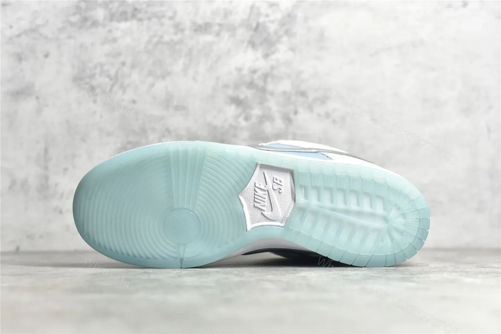 View 9 of DUNK SB LOW PRO FTC LAGOON PULSE Reps