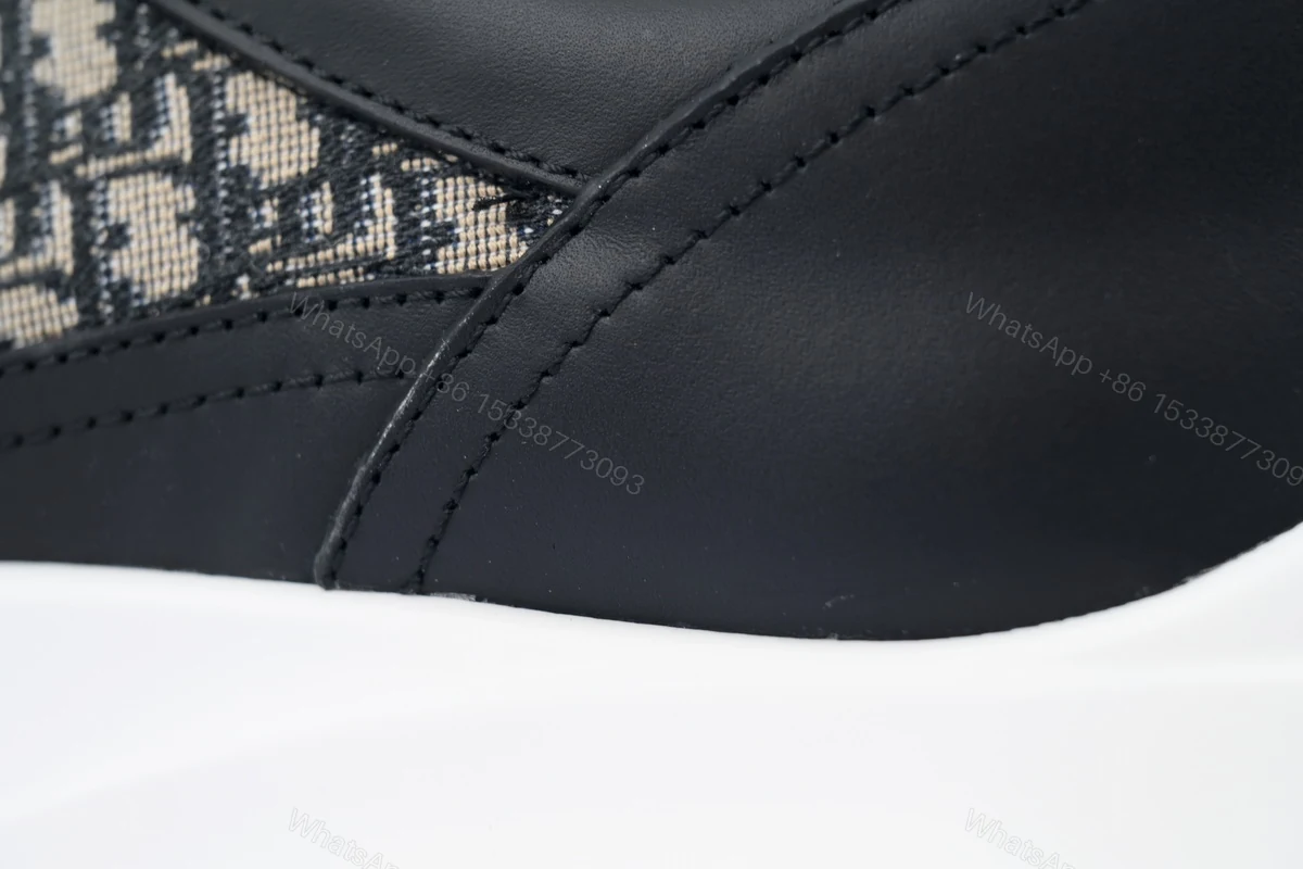 View 4 of Dior B25 Runner Black Smooth Calfskin Oblique Jacquard 3SN299ZIR_H965