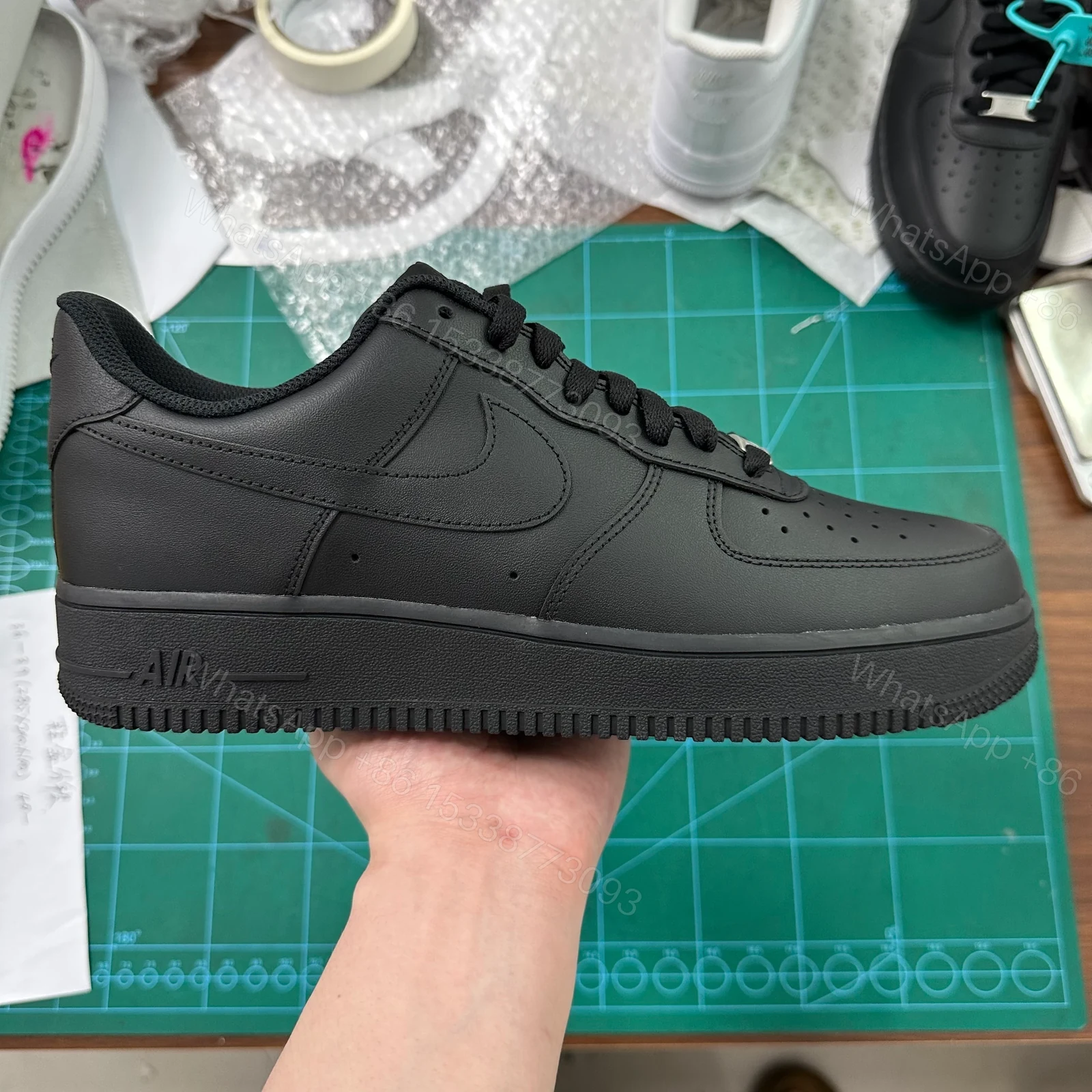 Nike Air Force 1 Low '07 Black — view 1