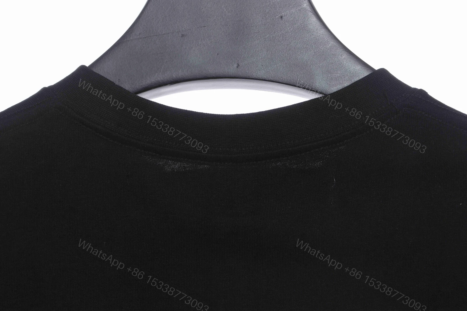 View 8 of Off-White Oil Painting Printing Black T-Shirt