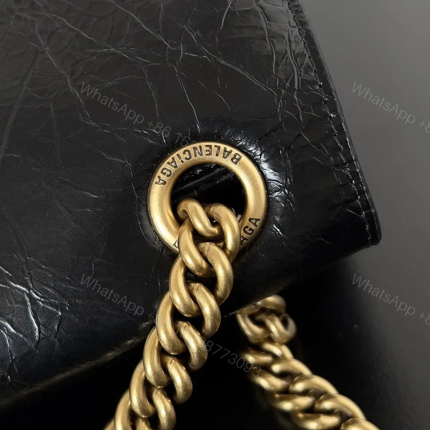 View 5 of 高仿BalenciagaCrush系列單肩包黑金XS