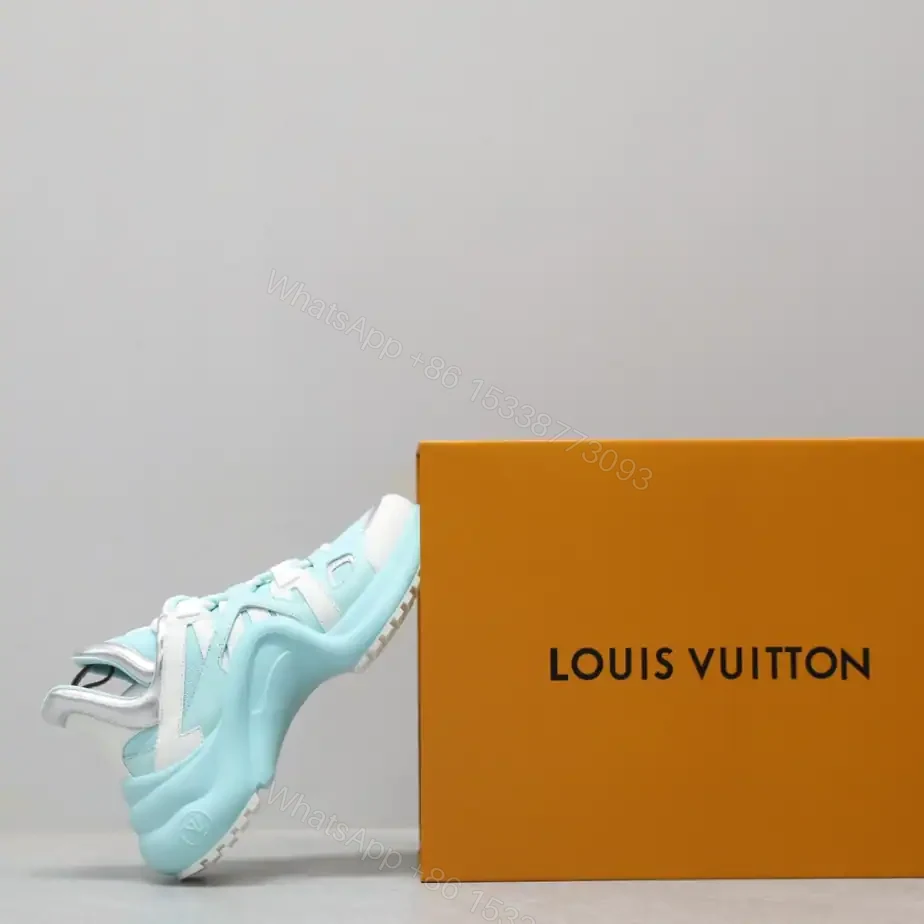 View 4 of LV ARCHLIGHT SNEAKER – LSVM018