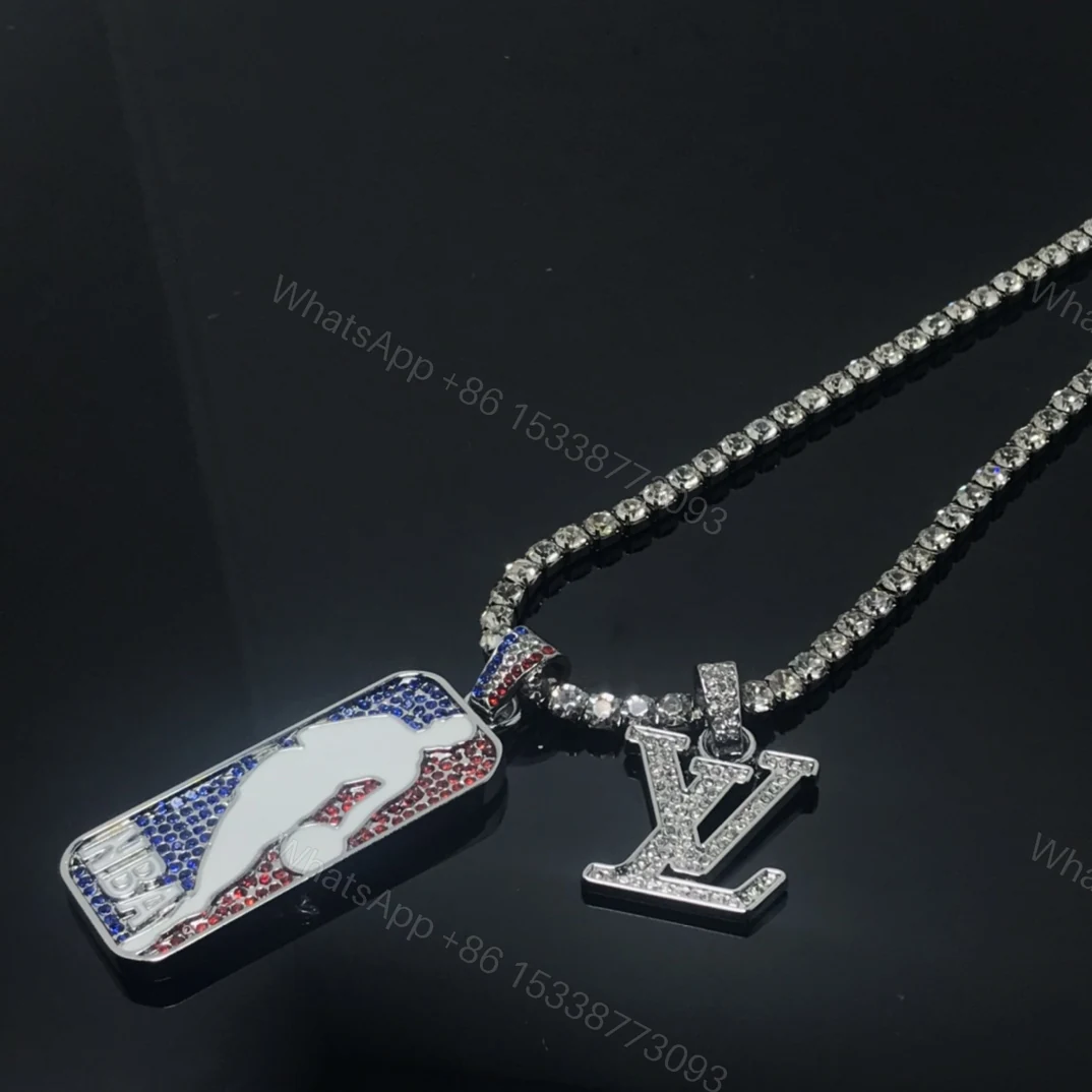 View 2 of EN – Lux LV Necklaces 073