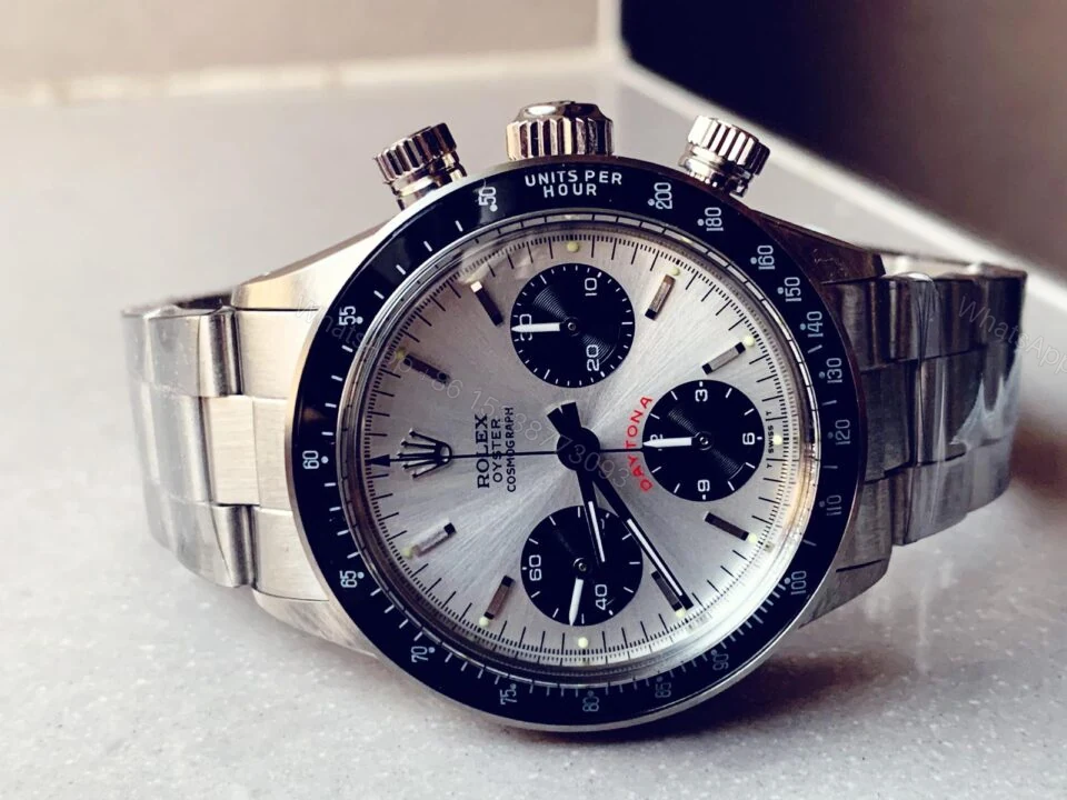 View 3 of VINTAGE Rolex Daytona 6263 SS White Dial 2 on Bracelet Venus 75