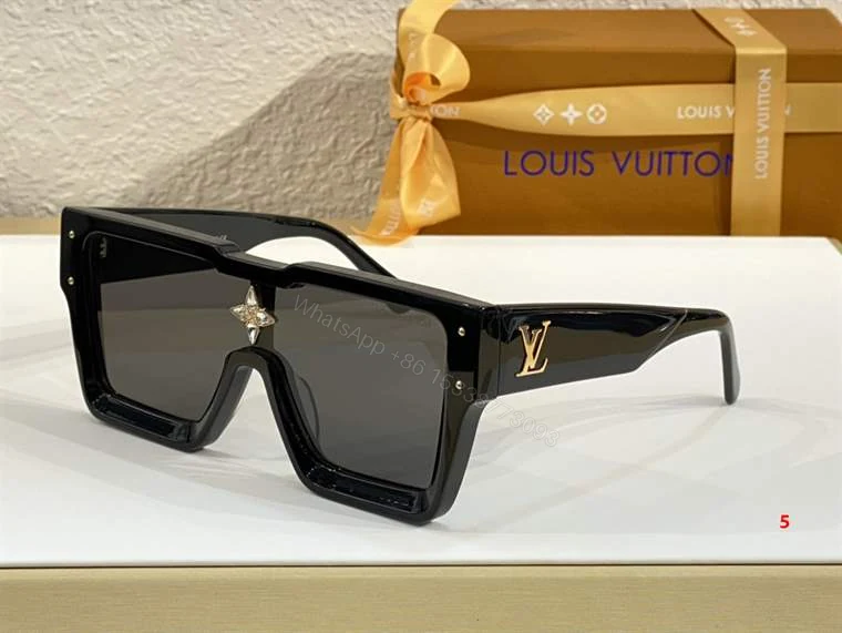 View 6 of LV SUNGLASSES – GLVT30