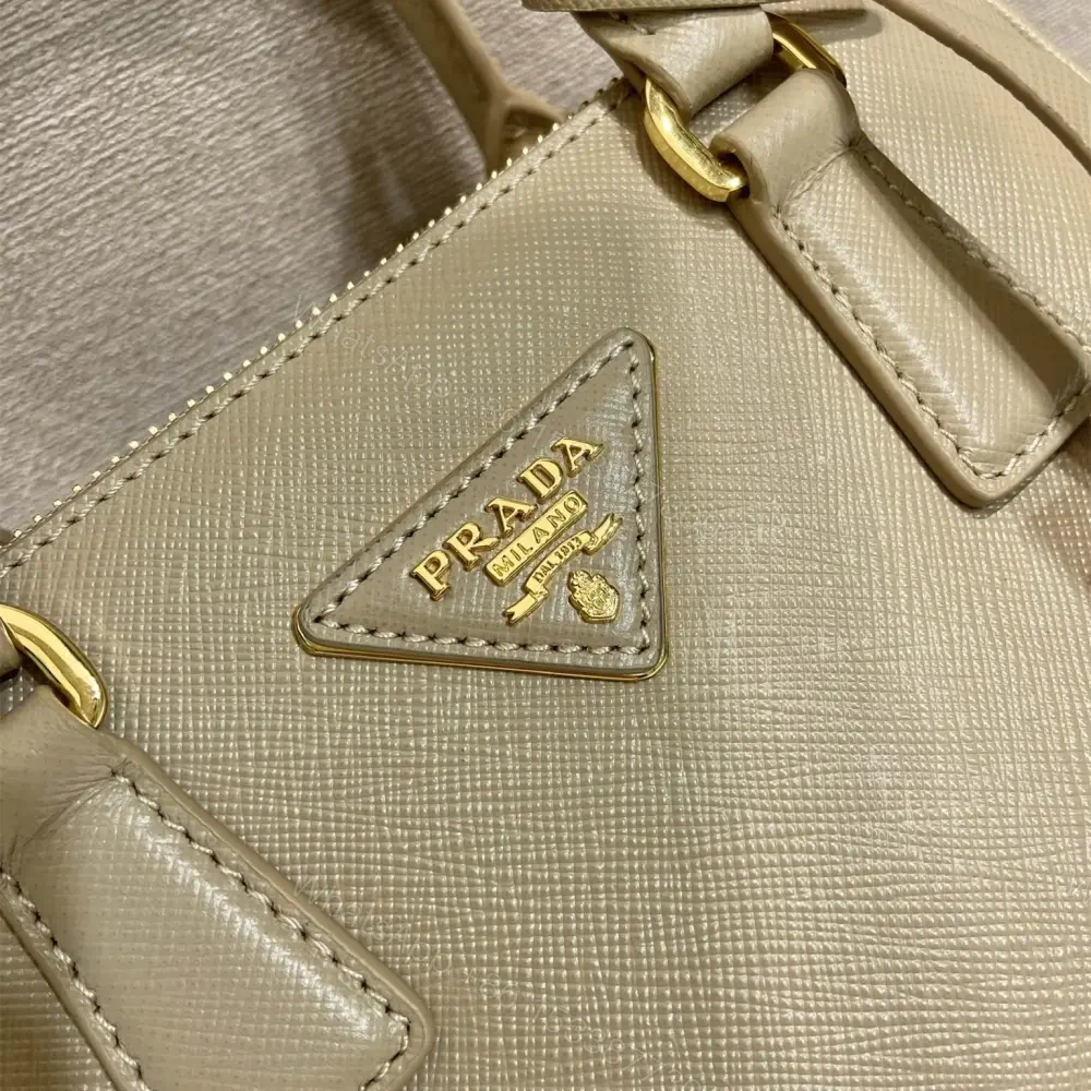 View 6 of 高仿Prada*Galleria系列1BA916紋理牛皮單肩包卡其色Mini免檢版