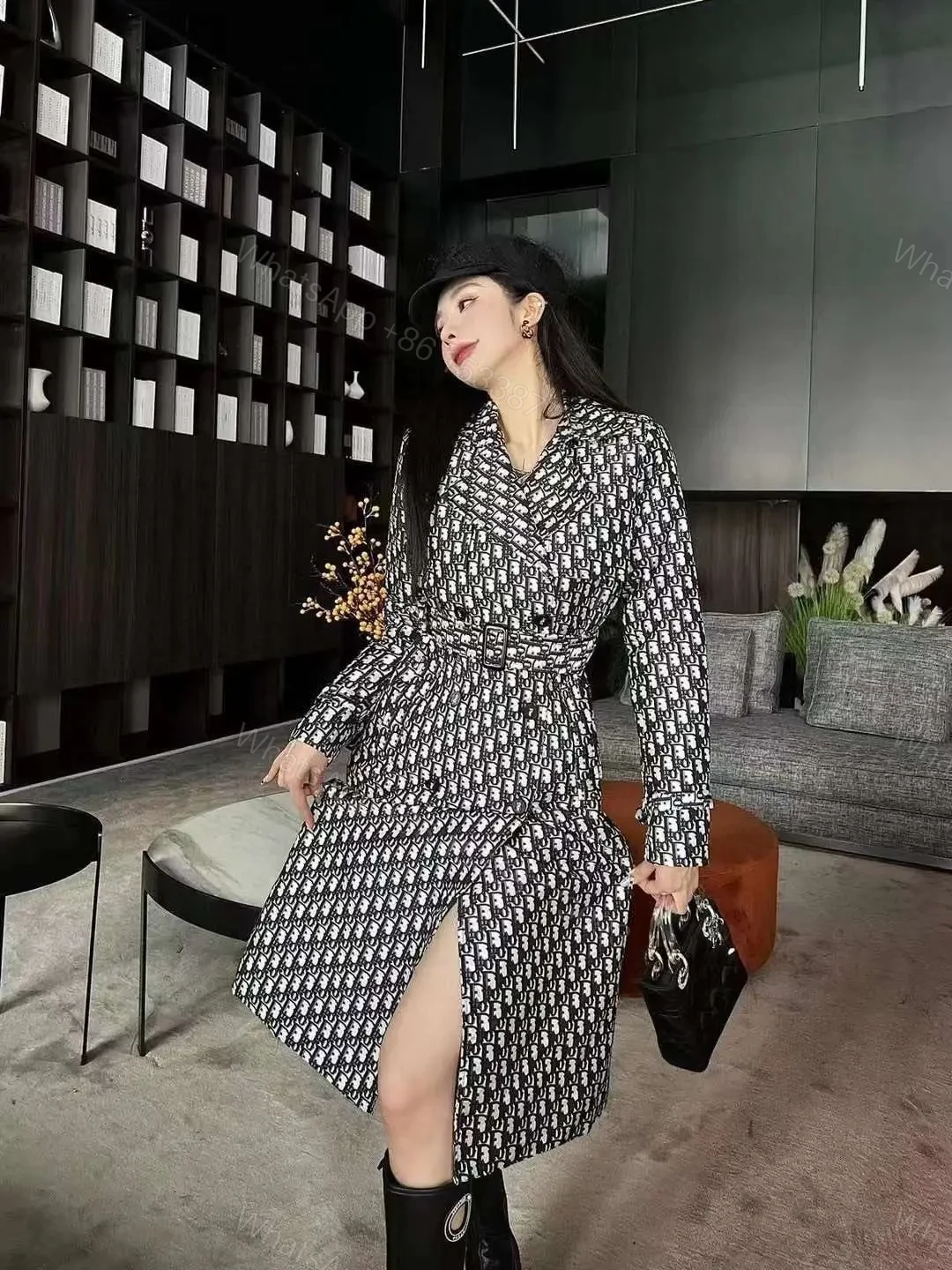 DIOR — view 1