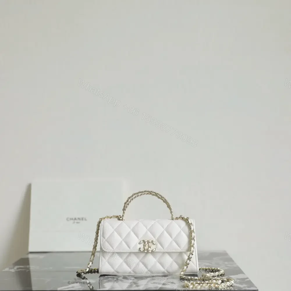 View 3 of 高仿Chanel*25S系列AP3238亮面小牛皮單肩包白色免檢版