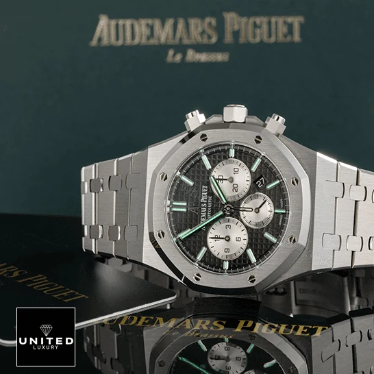 View 8 of Audemars Piguet Royal Oak 26331ST.OO.1220ST.02 Replica