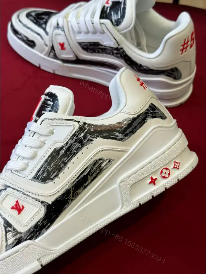 View 7 of LV TRAINER SNEAKER – LSVT431