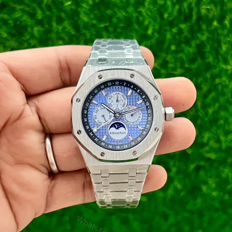 Audemars Piguet Royal Oak Perpetual Blue 41mm Automatic — view 1