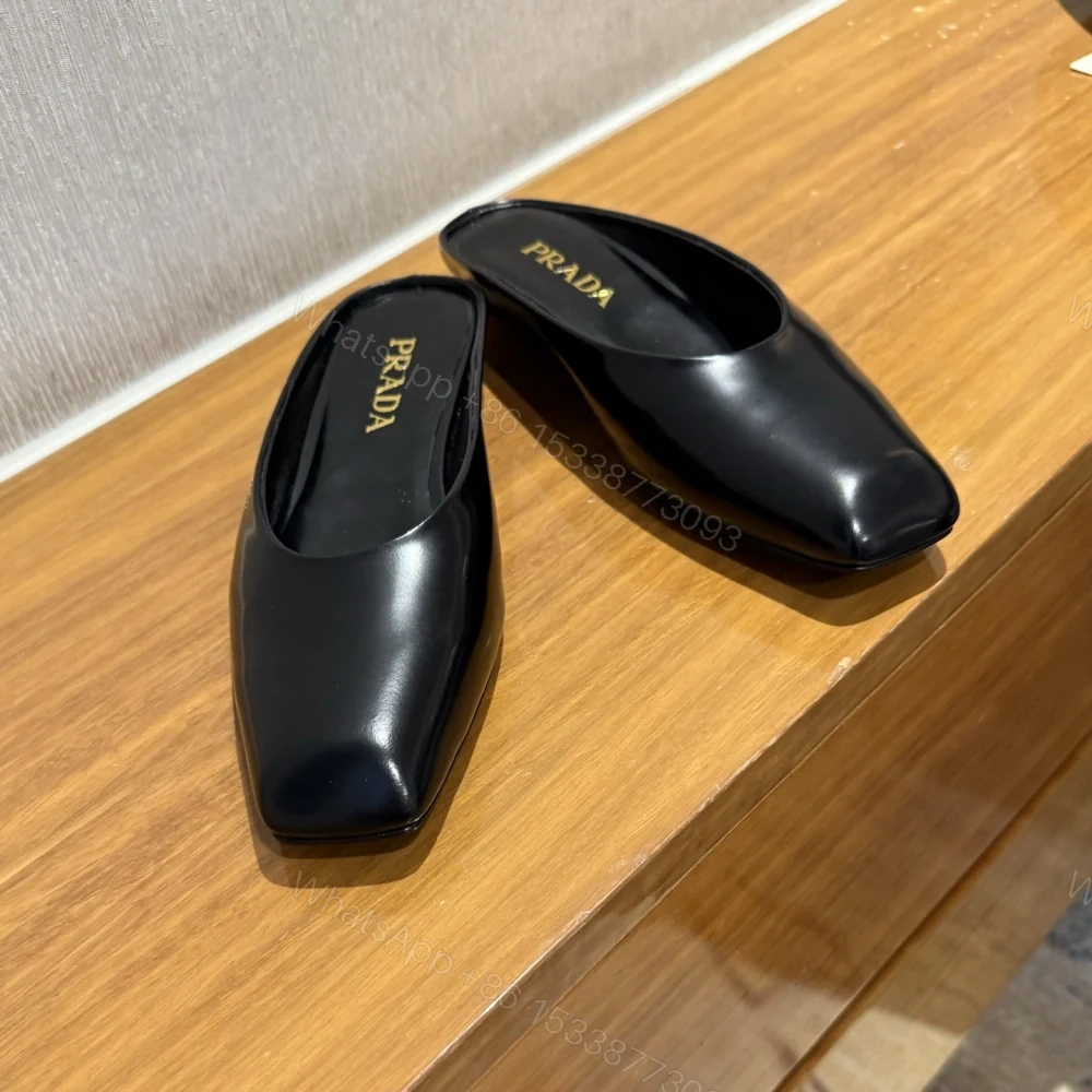 View 12 of 高仿Prada*1S825N方頭皮質休閒拖鞋黑色免檢版