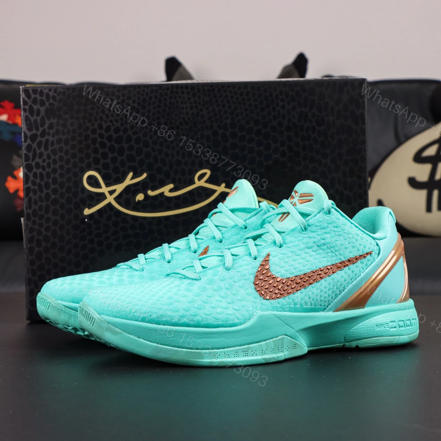 Jalen Brunson x Kobe 6 Protro Statue of Liberty PE Reps — view 1