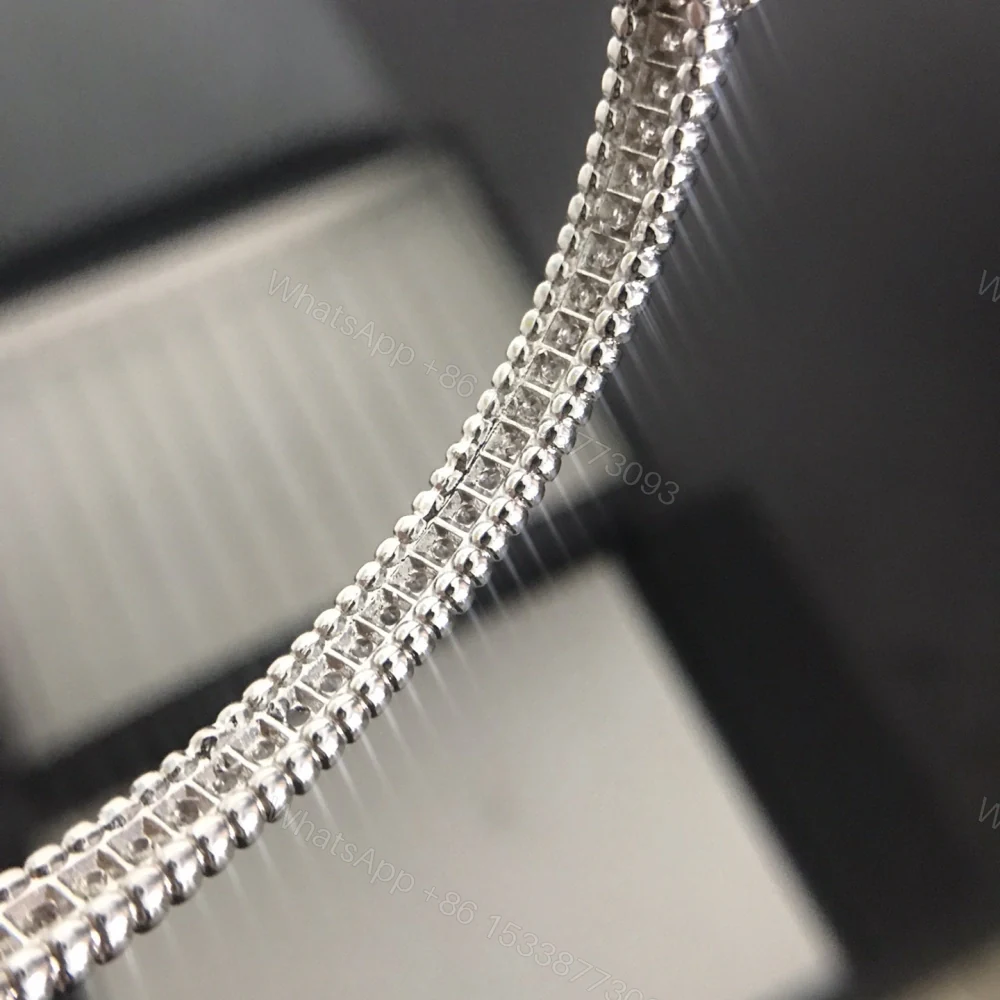 View 6 of 高仿首飾VanCleef&Arpels*RP27H00單排鑲鑽白金手鐲